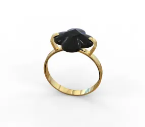 14K Yellow gold black faceted clover ring-639942