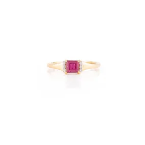 18k Genuine Ruby Diamond Engagement Ring