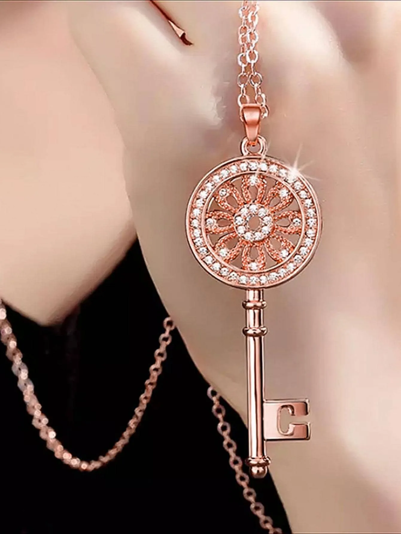 1pc Fashion Copper Cubic Zirconia Decor Key Charm Necklace For Women For Valentine's Day Gift Wedding Engagement