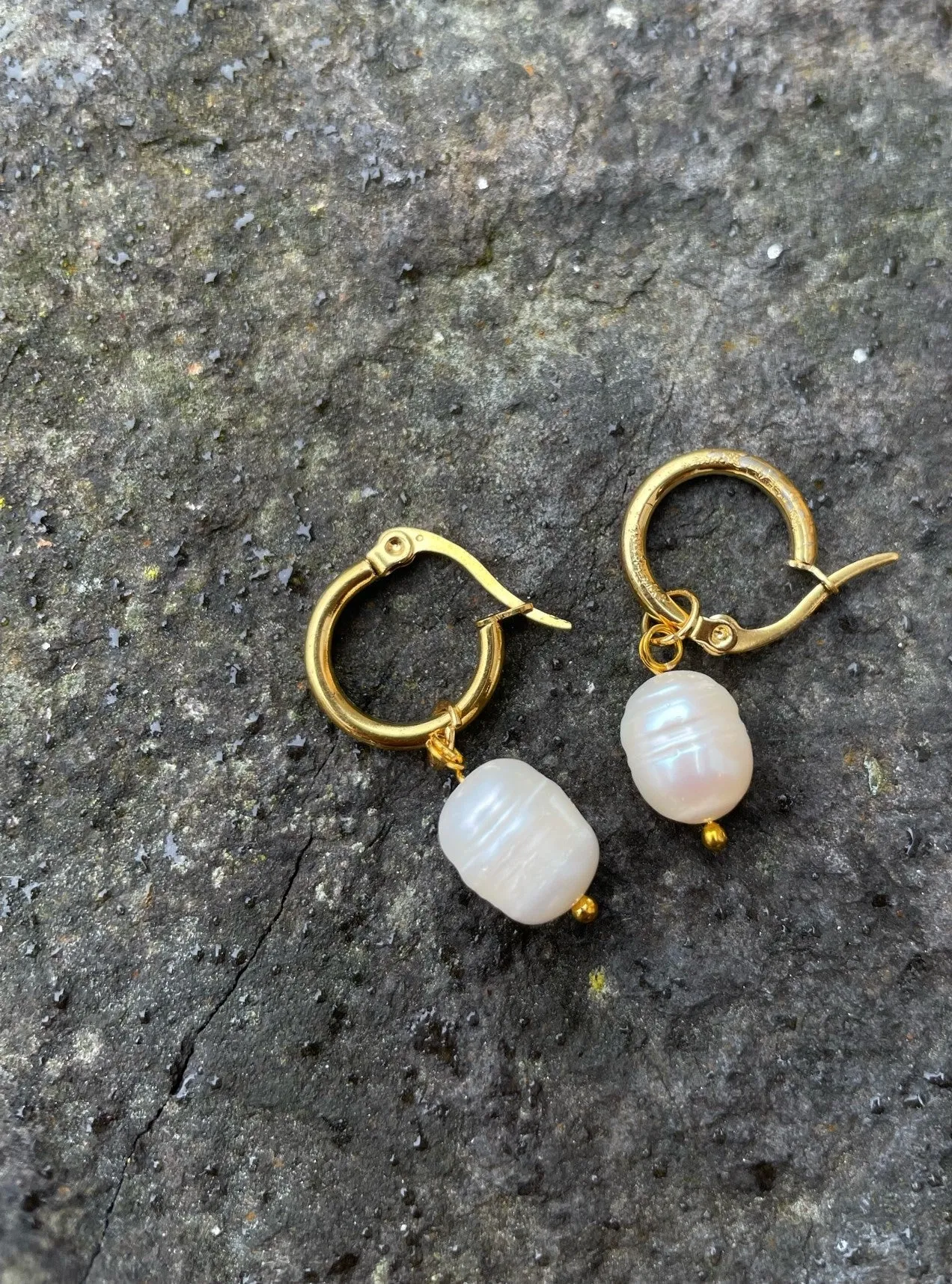 Alice Rose Jewellery - Gold Pearl Earrings