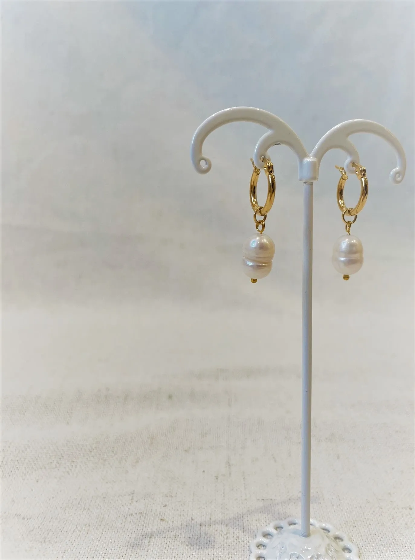 Alice Rose Jewellery - Gold Pearl Earrings