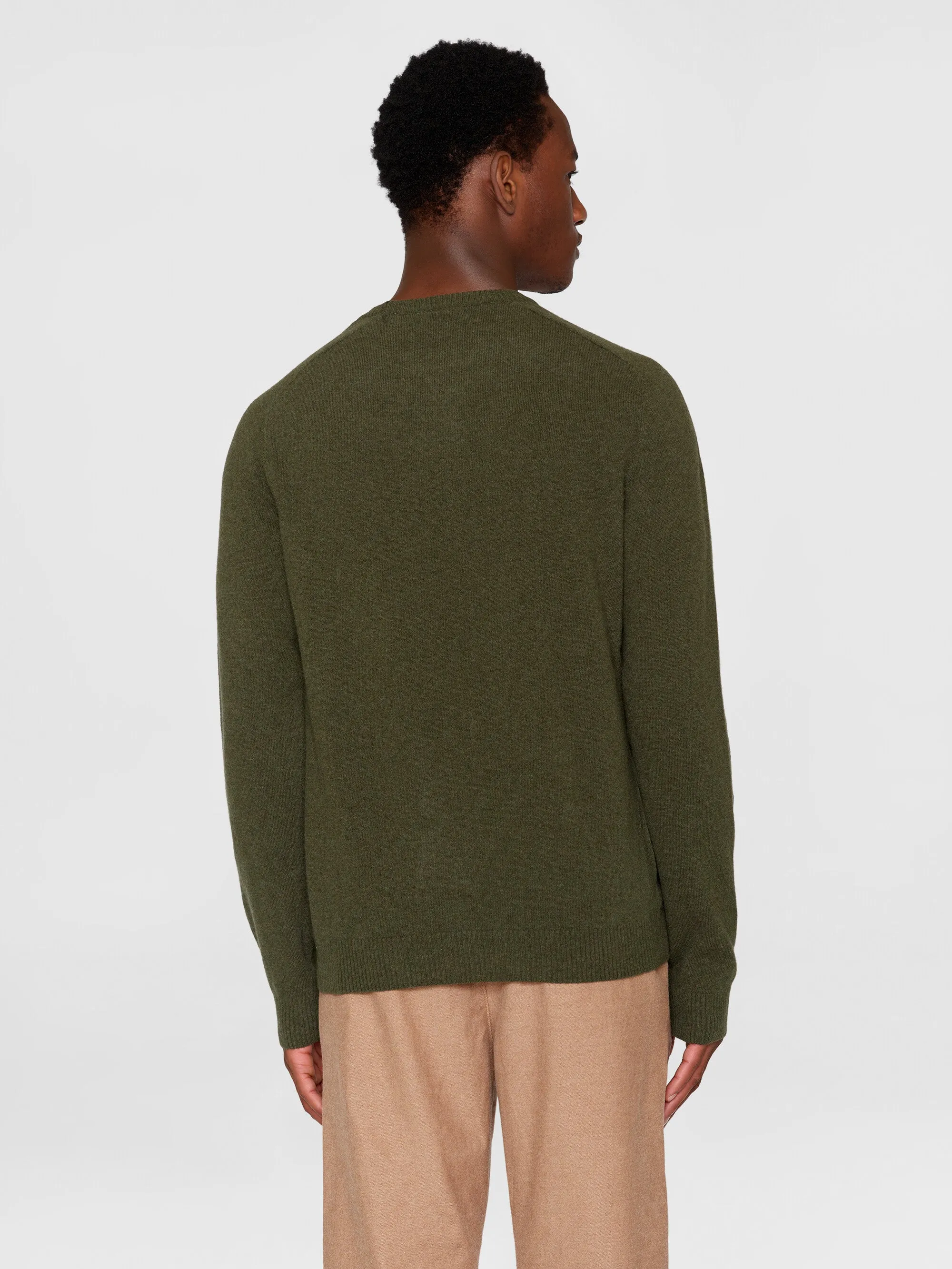 Basic o-neck knit - Forrest Night