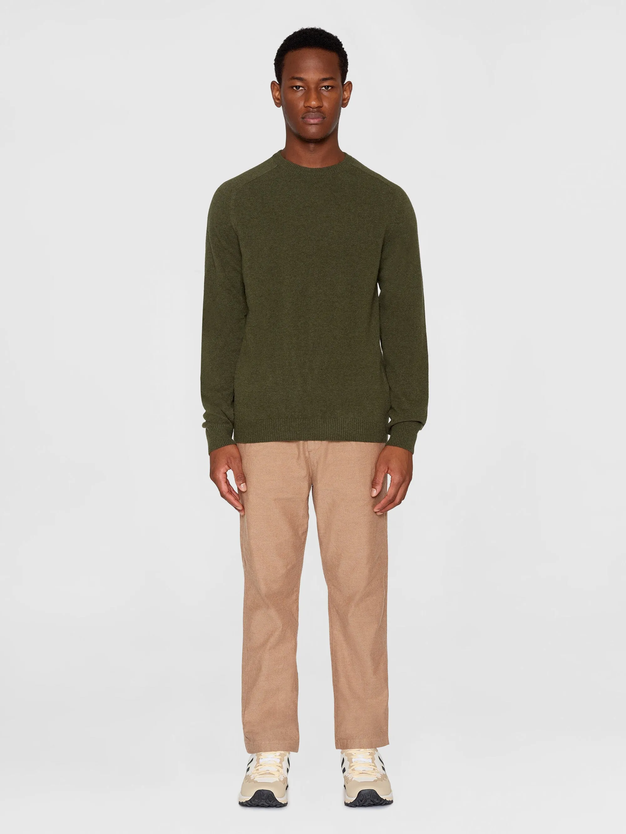 Basic o-neck knit - Forrest Night