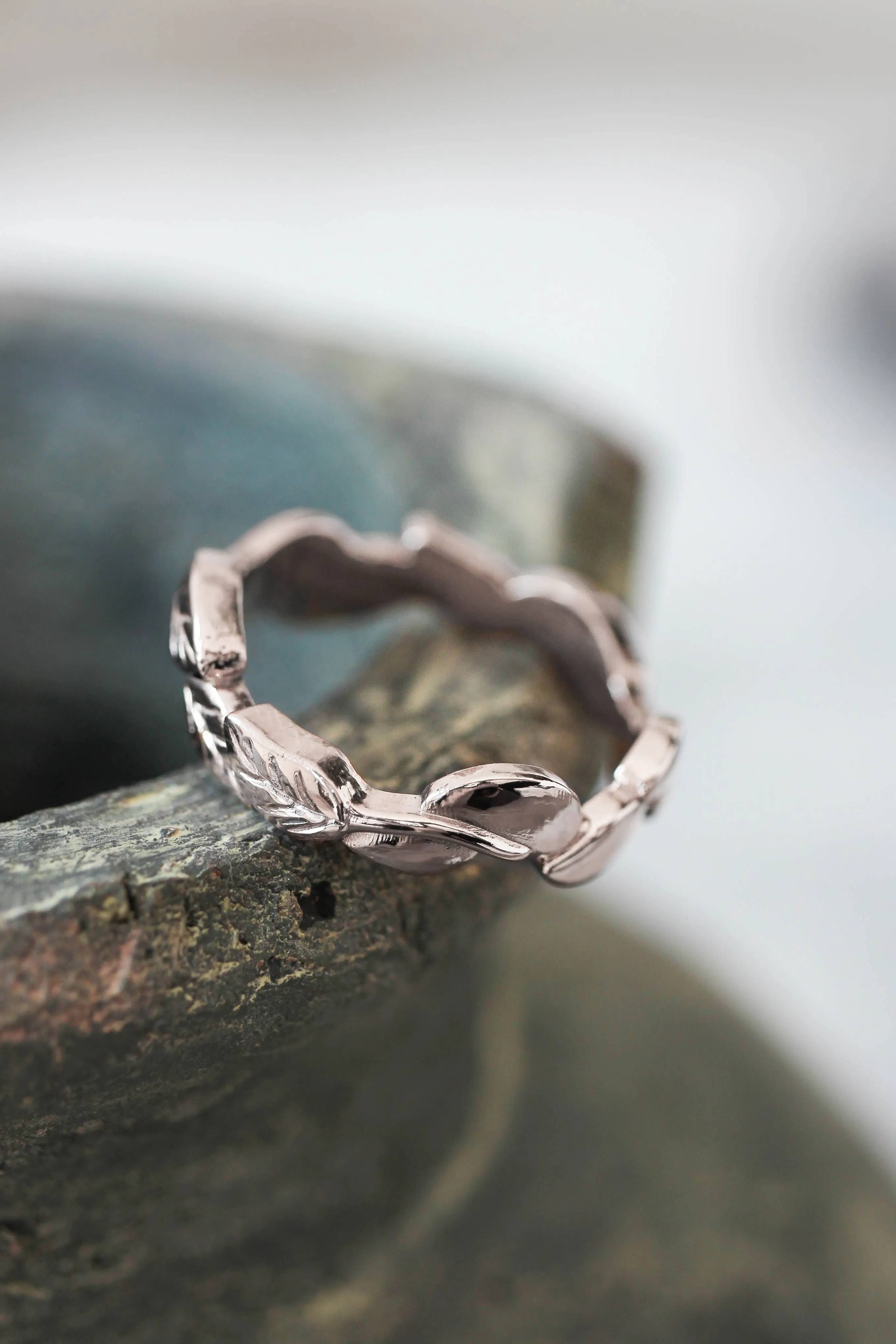 Bold leaves wedding band for man, nature ring for him