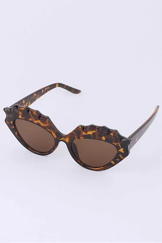 Brigitte Scalloped Cat Eye Sunglasses