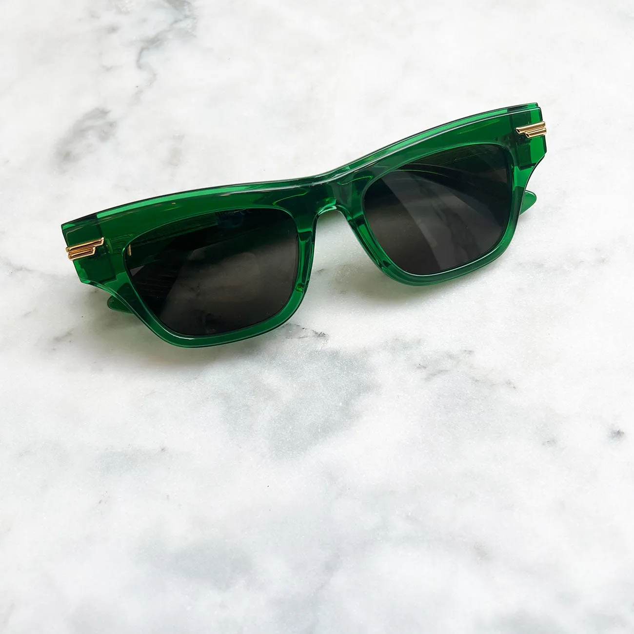 BV 1122 Sunglasses, Green (G)