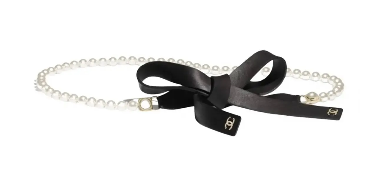 Chanel Leather Bow CC Pearl Belt