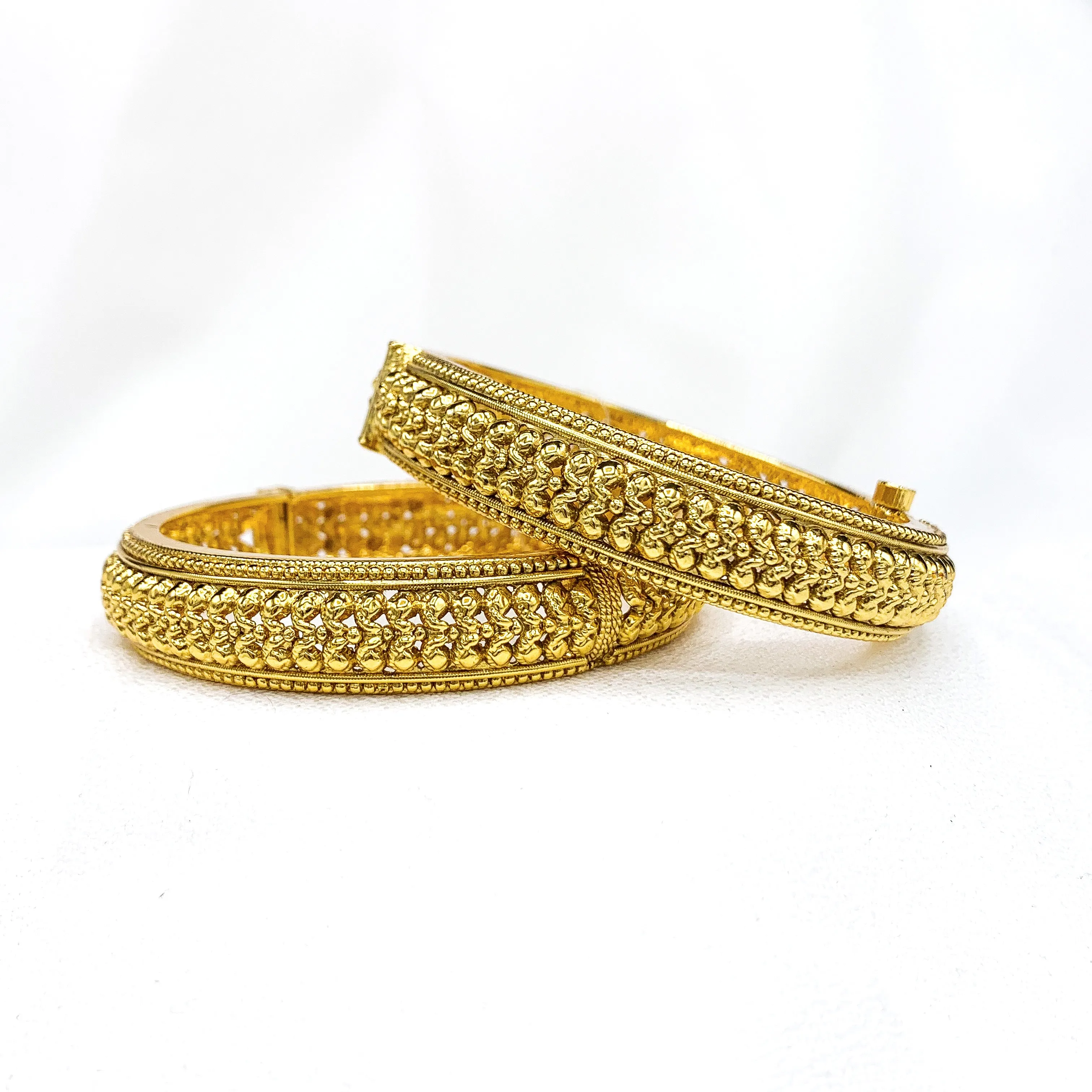 Distinctively Crafted Antique Bangle