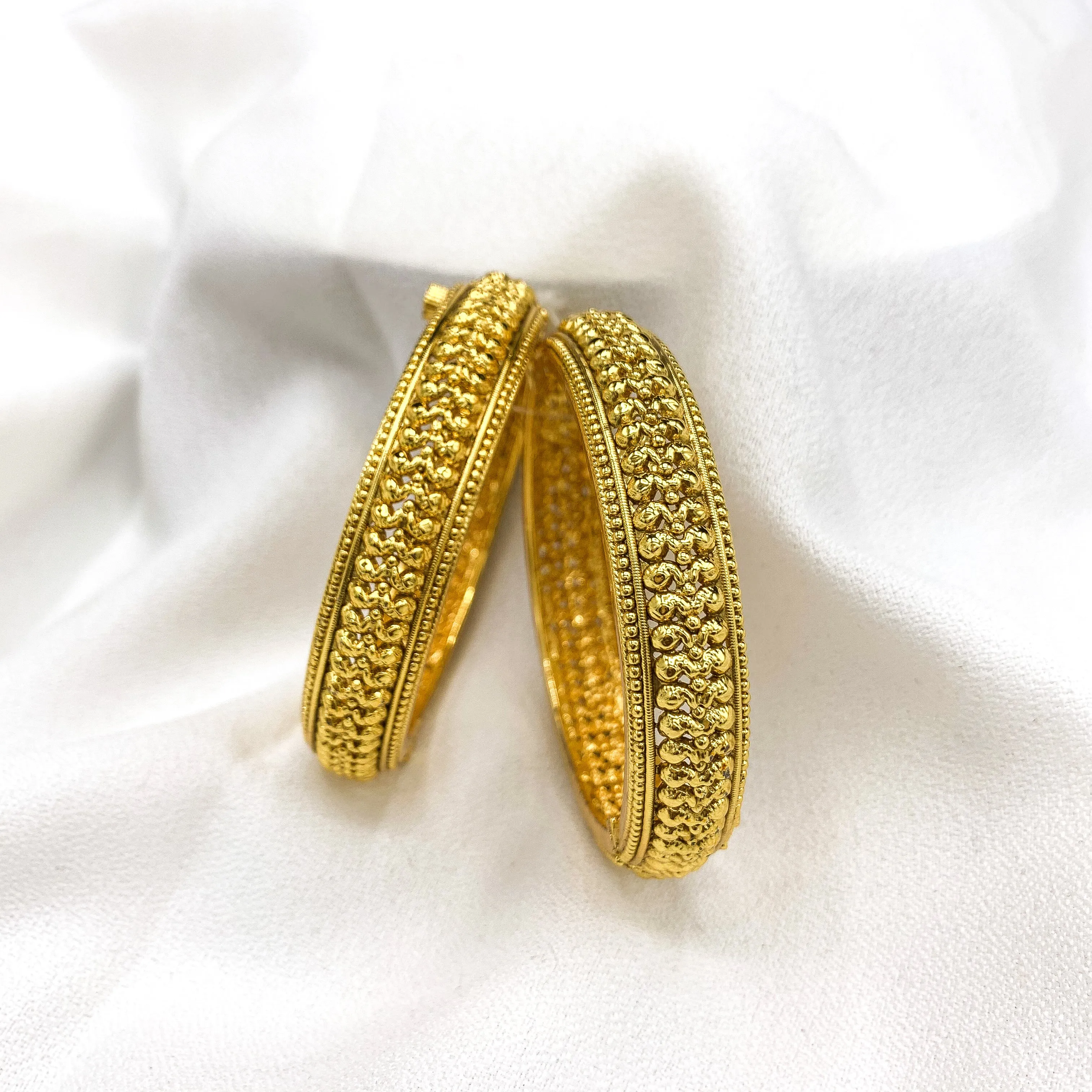 Distinctively Crafted Antique Bangle