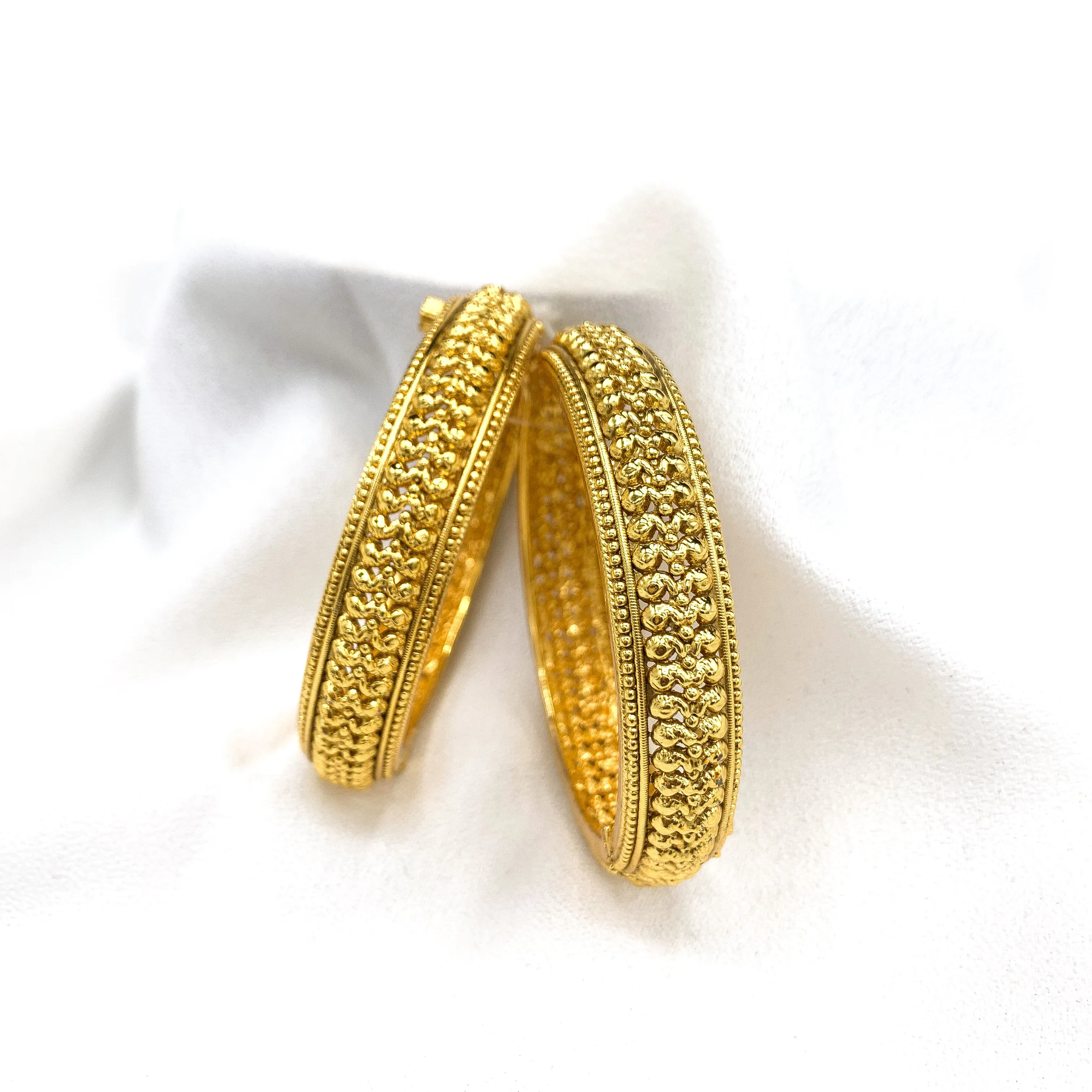 Distinctively Crafted Antique Bangle