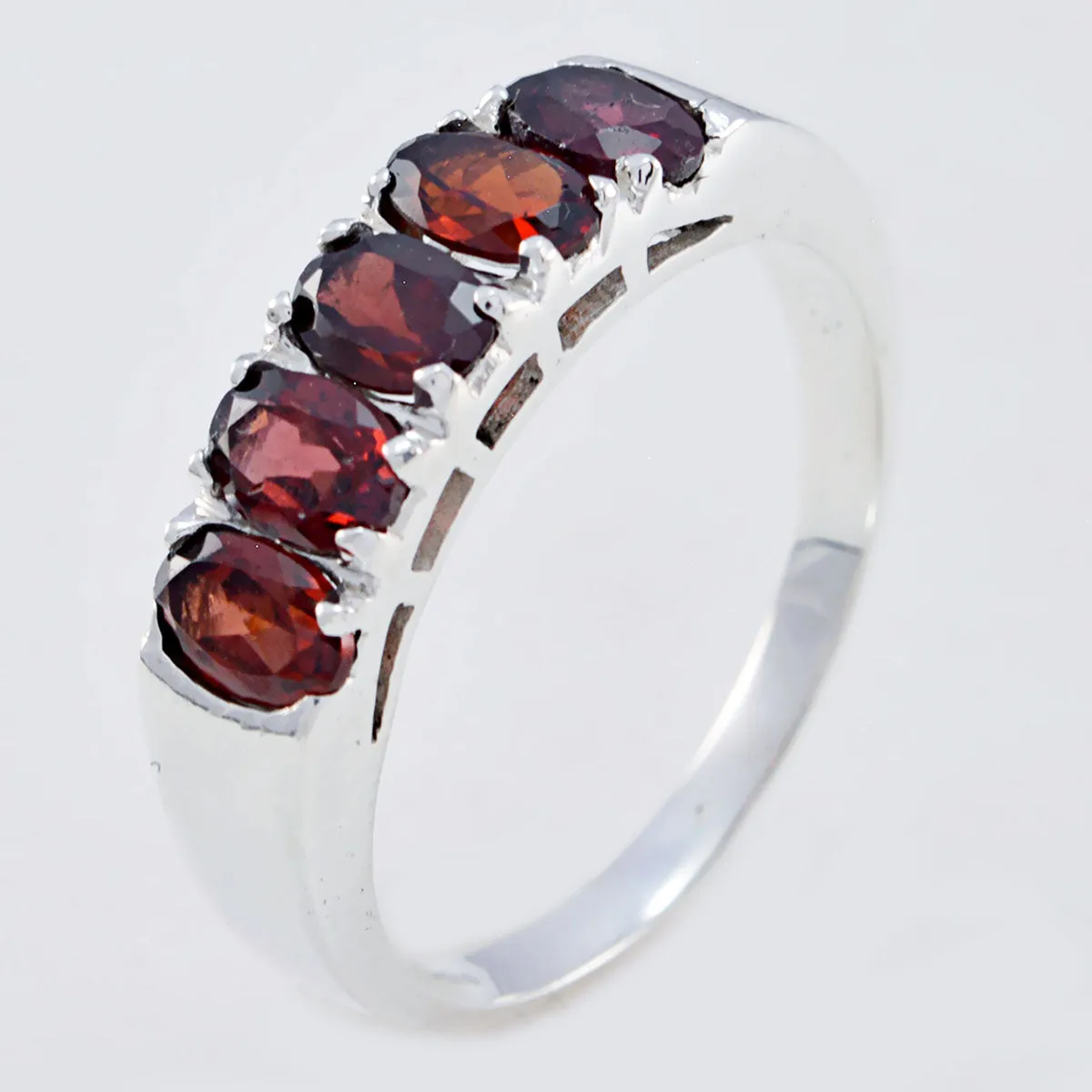 Elegant Gem Garnet 925 Sterling Silver Ring Cremation Jewelry For Ashes