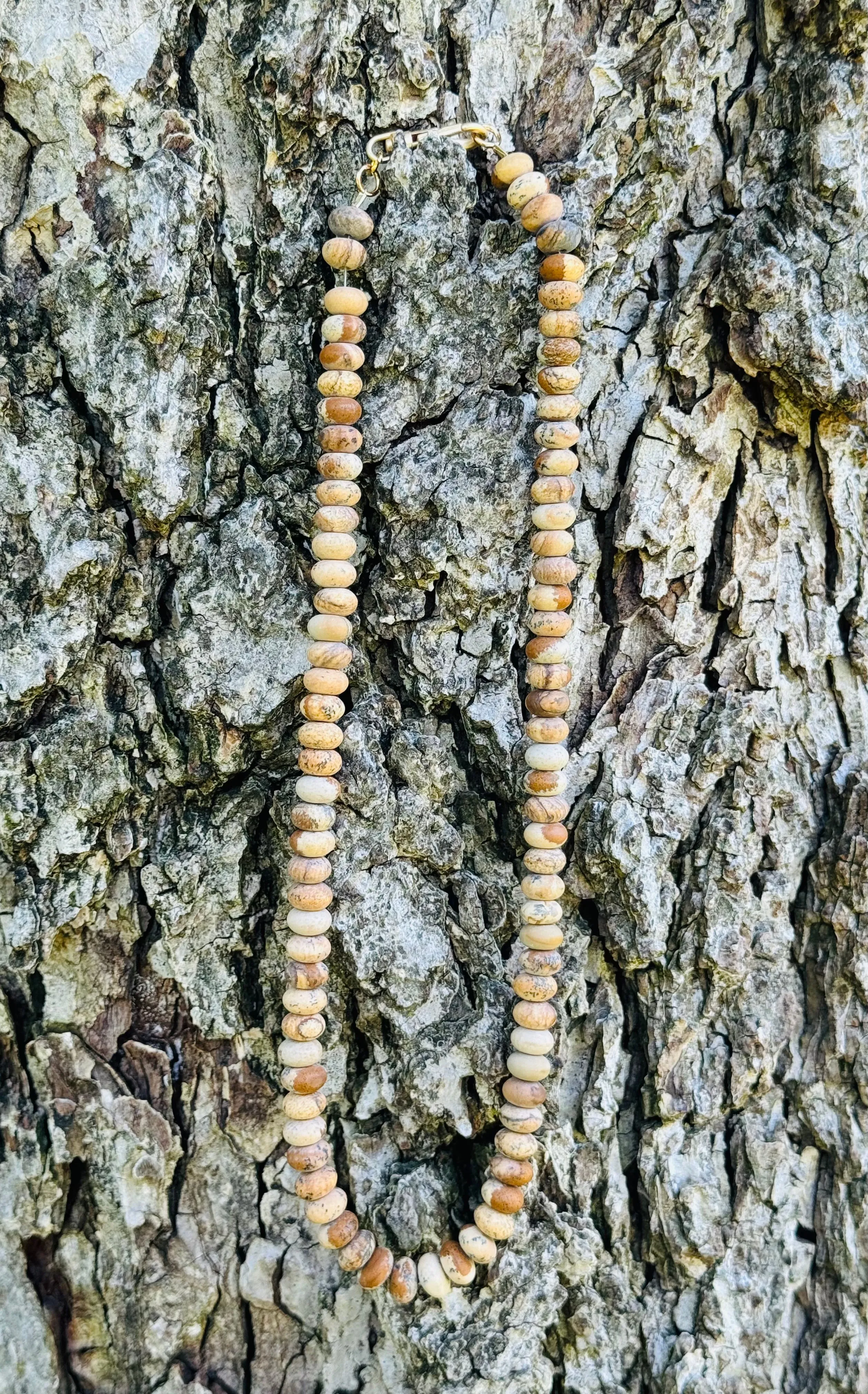 GEMSTONE NECKLACE