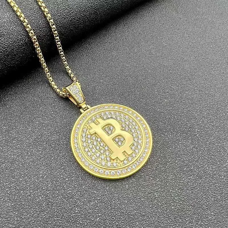 Hip Hop Titanium Steel Bitcoin B Letter Pendant