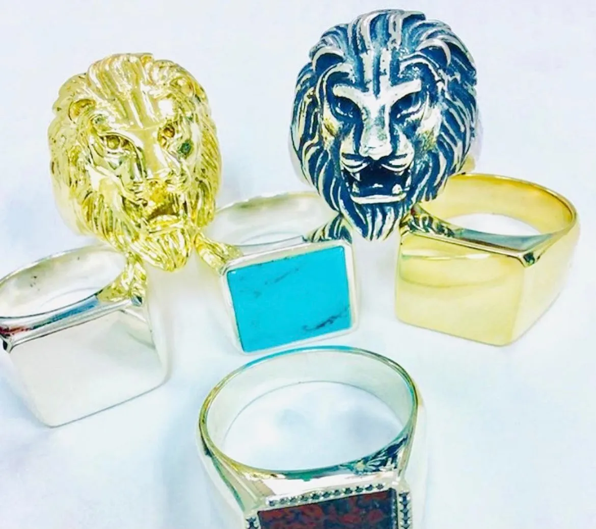 IVY LION RING