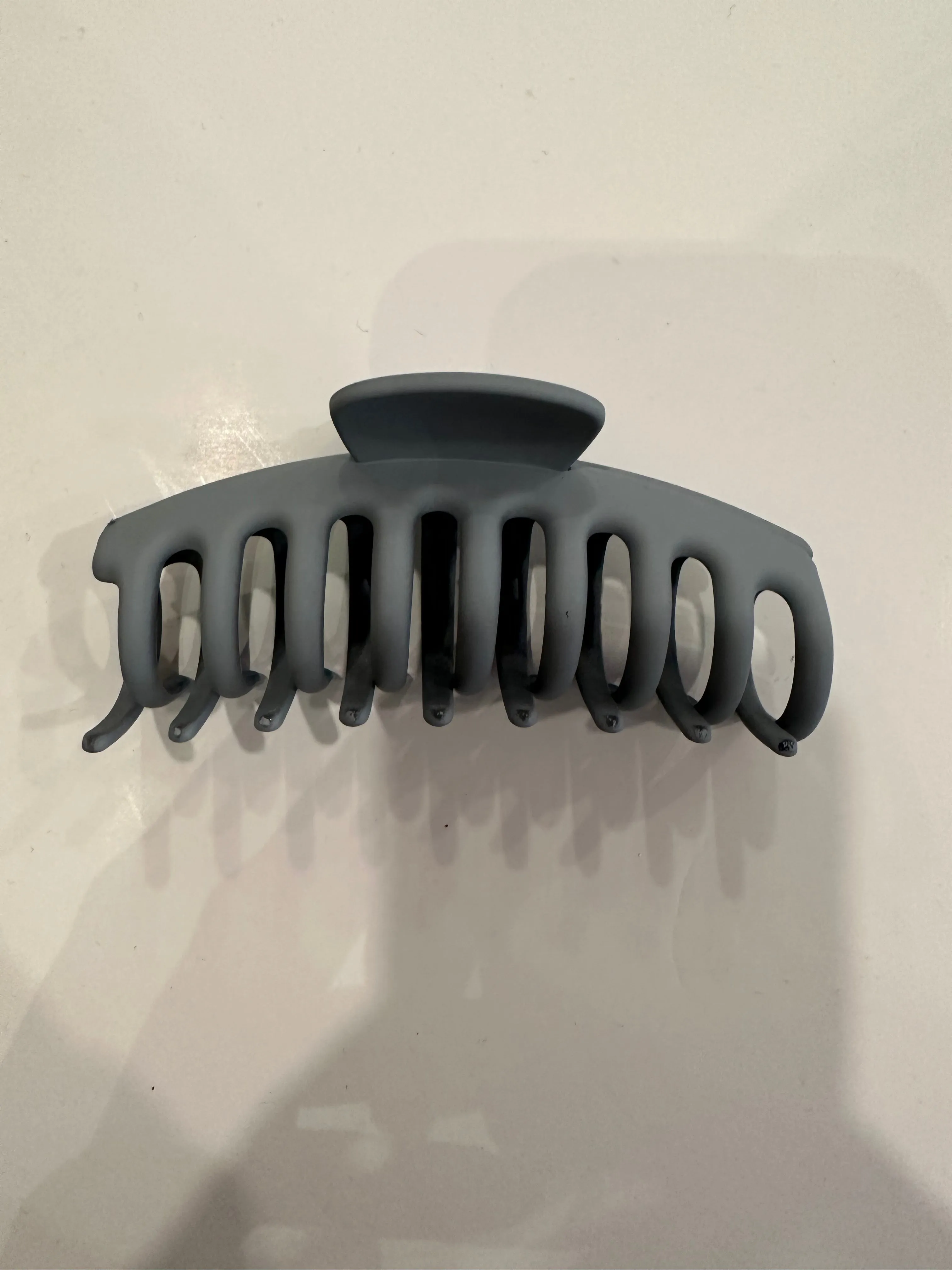 Large Matte Hair Claw Clip