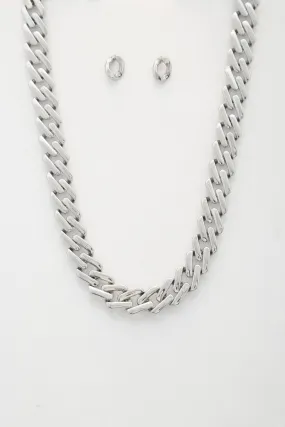 Rectangle Link Metal Necklace