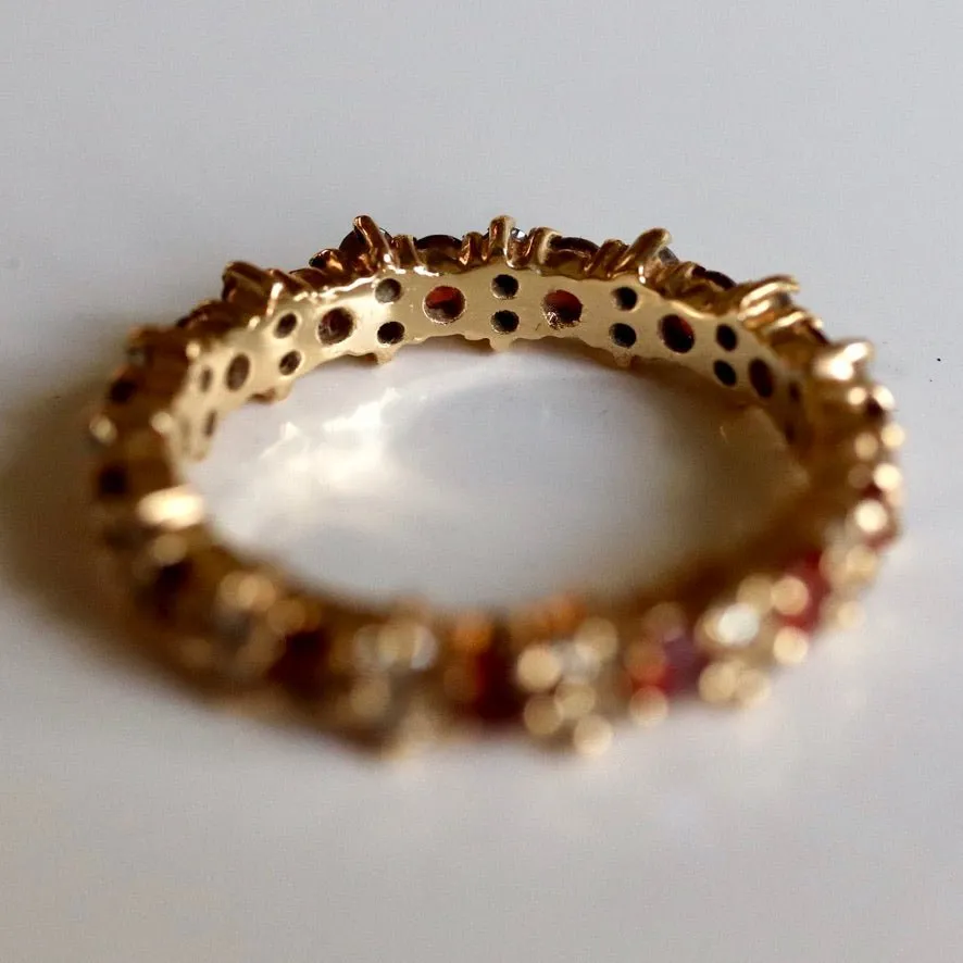 Roses are Red 14k Gold, Diamond and Garnet Eternity Band