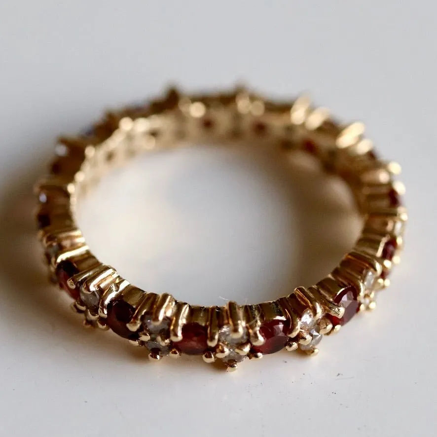 Roses are Red 14k Gold, Diamond and Garnet Eternity Band