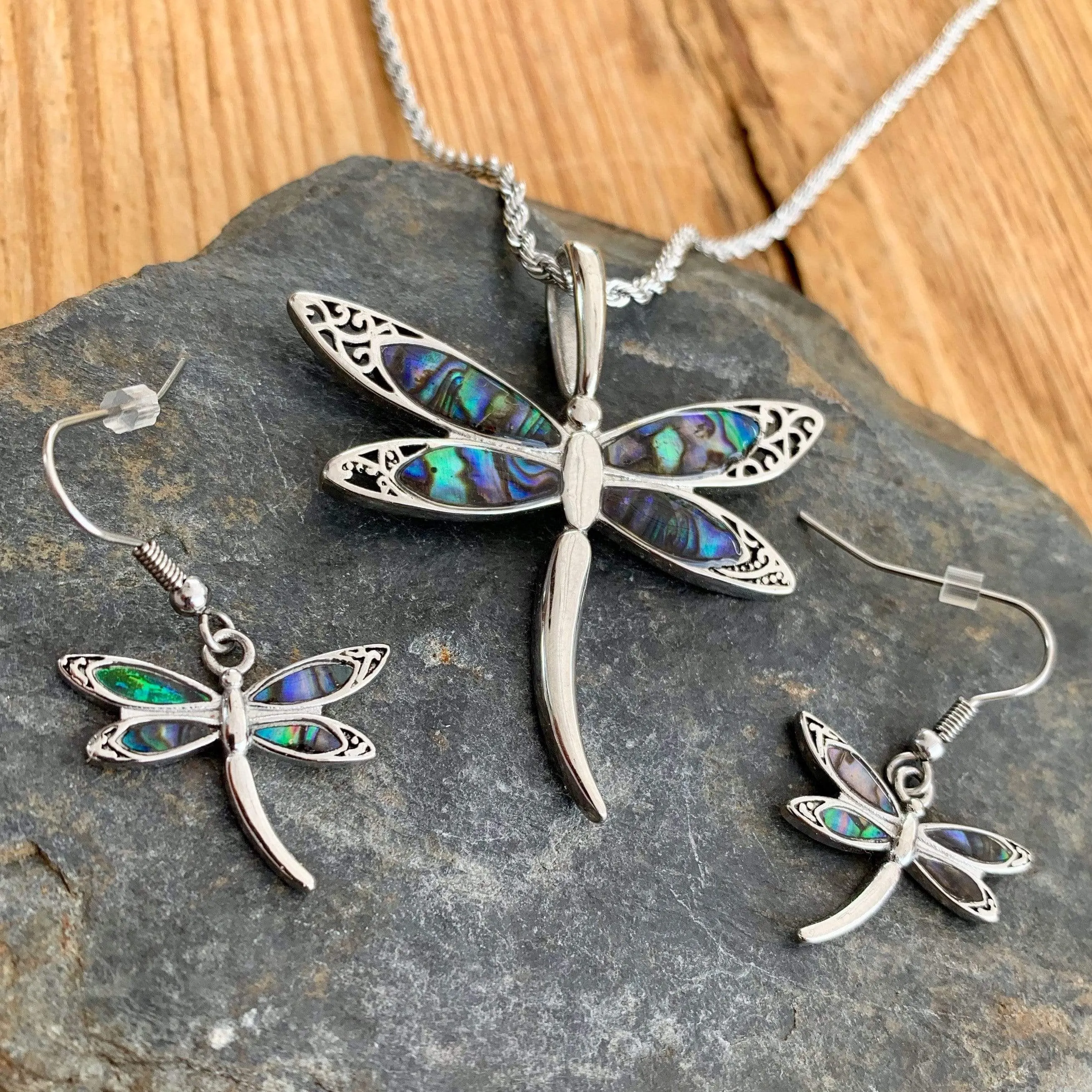 Sea Shell - Dragonfly Pendant - Rope Necklace - SK2540