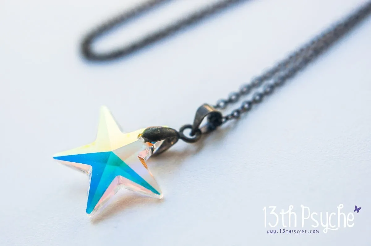 Swarovski crystal star pendant necklace