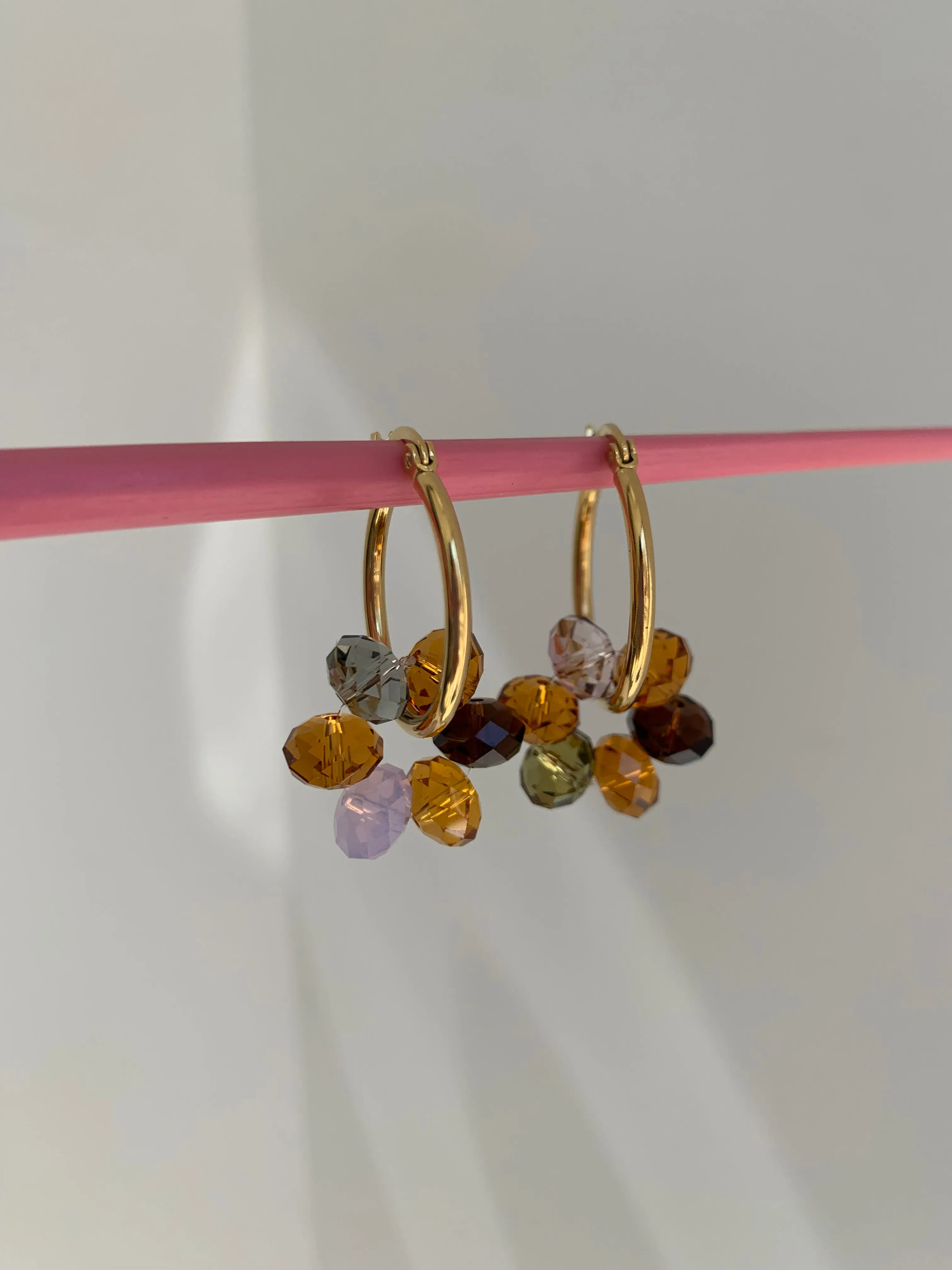 SWAROVSKI FLOWER GOLD MEDIUM HOOPS