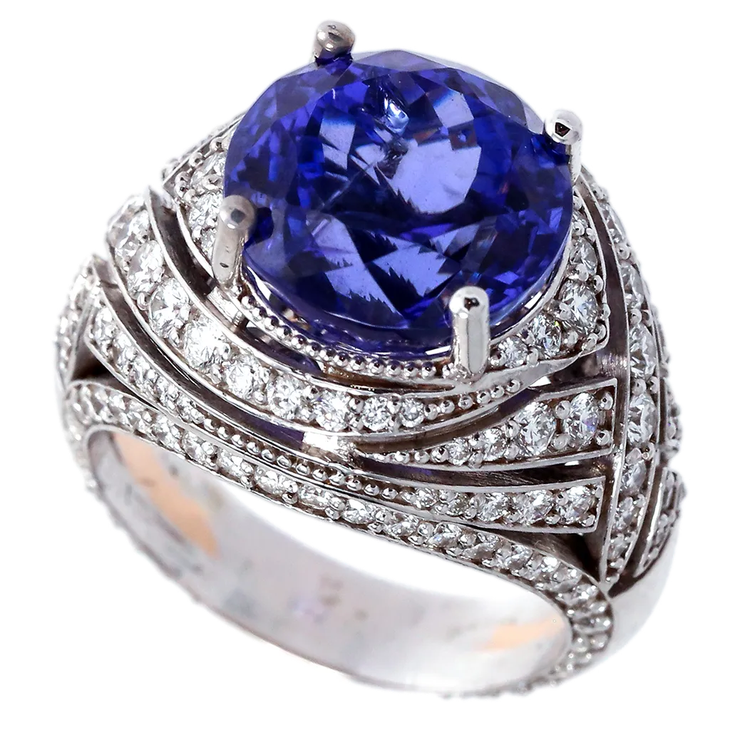 Exquisite Tanzanite and Diamond Statement Ring