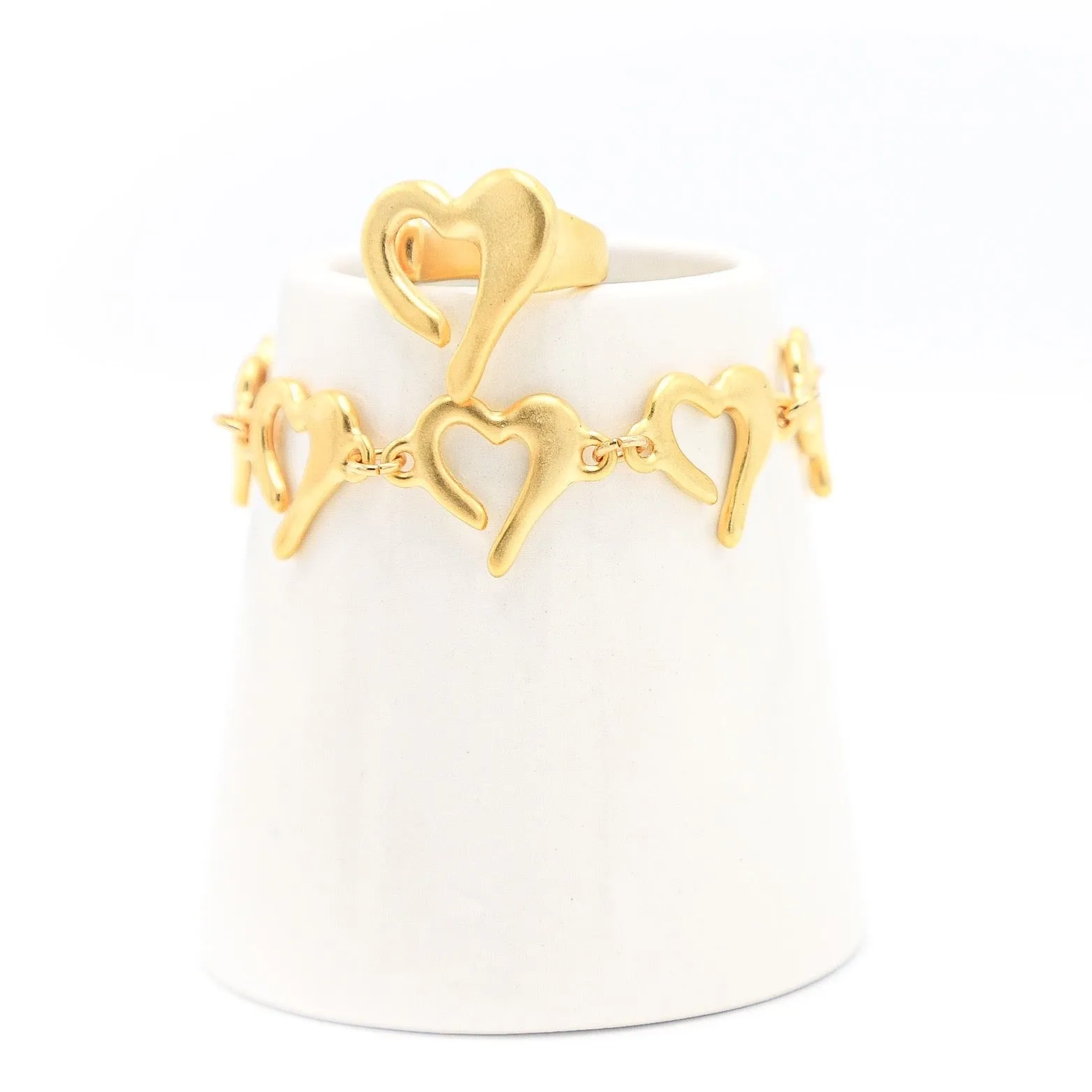 TRA-LA-RA CUORE HEART RING