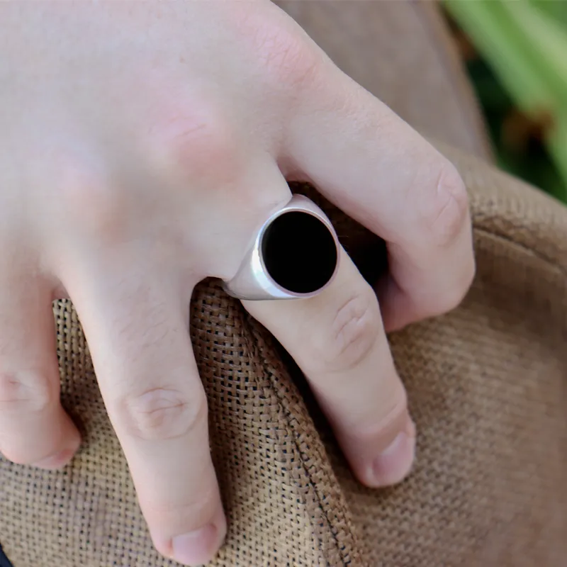 Unisex Onyx Oval Silver Ring