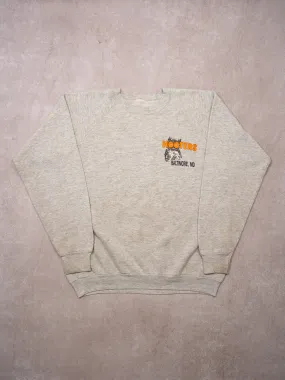 Vintage '90 Hooters Balitmore MD ' A little lost'  Crewneck (L)