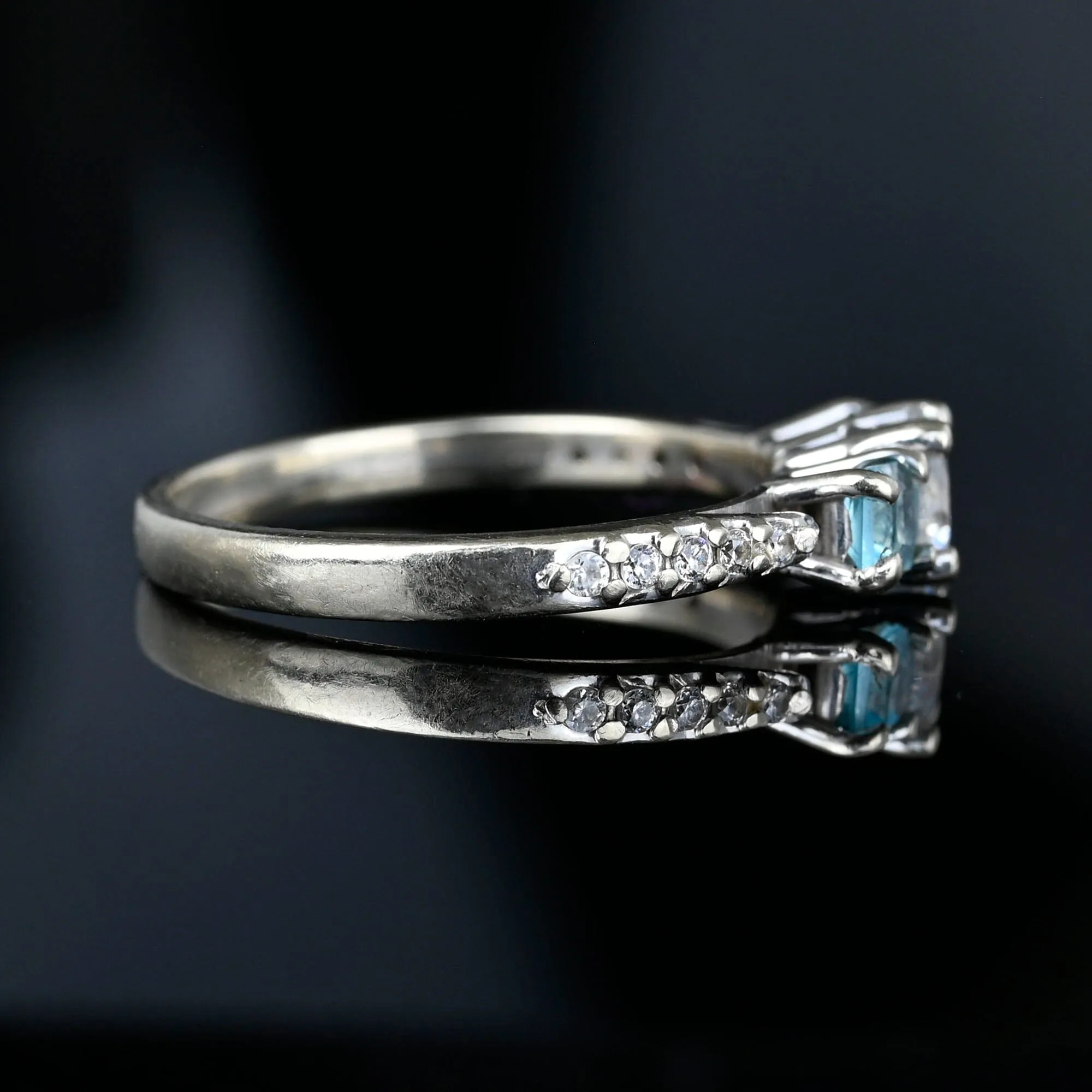 Vintage Blue Topaz CZ Crystal Solitaire Ring in 10K White Gold